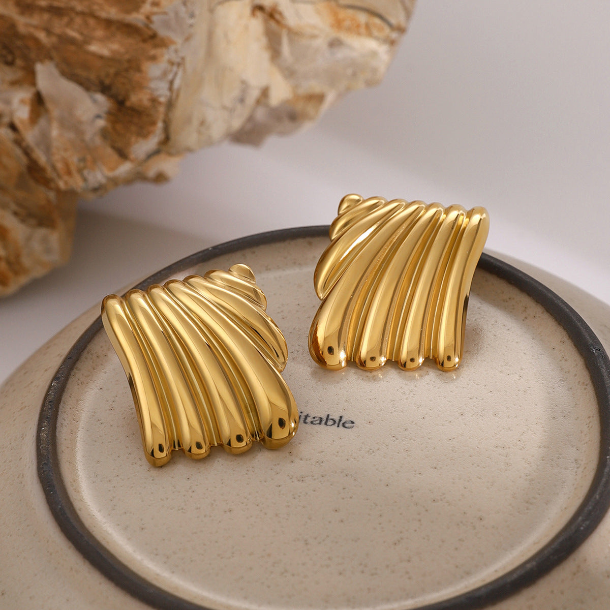 Aphrodite Studs Earrings