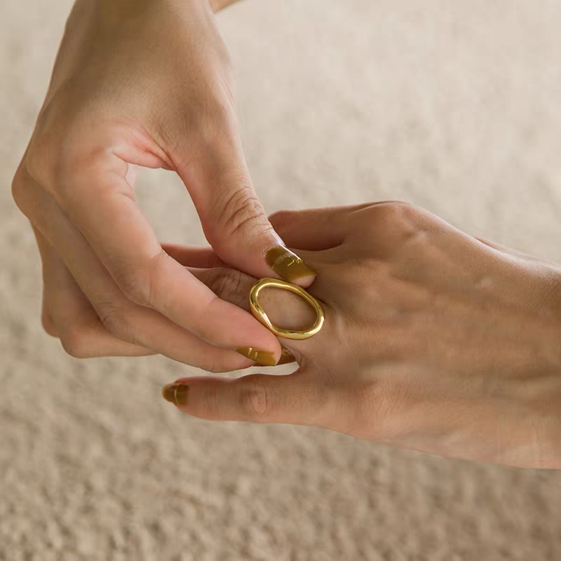 Ellipse Cuff Ring